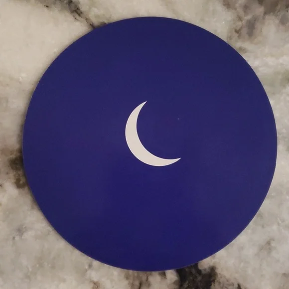 Daughters Of The Moon Tarot Deck Round Cards Complete Deck. *RARE* - Picture 5 of 5